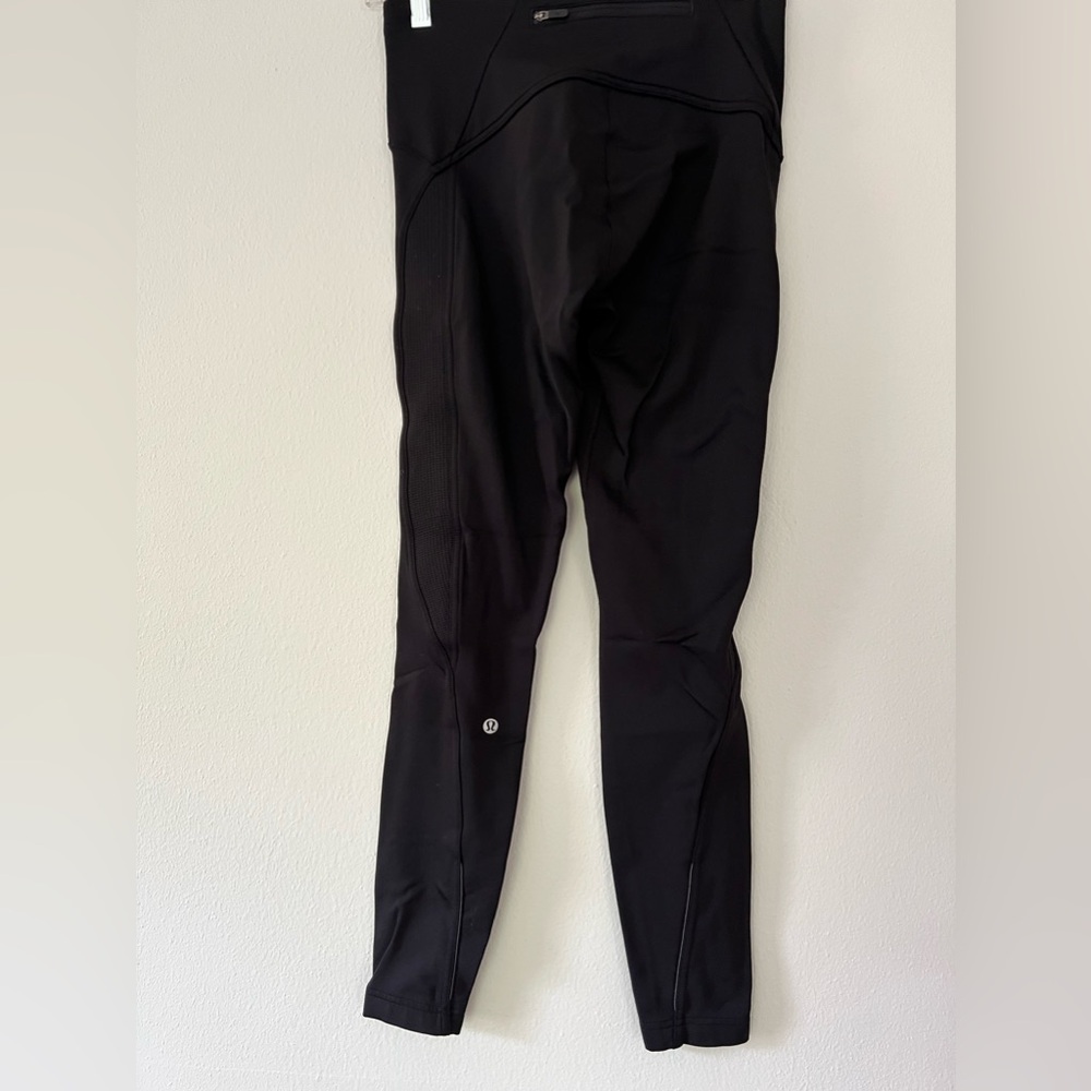 Lululemon high-rise thermal tight 28”